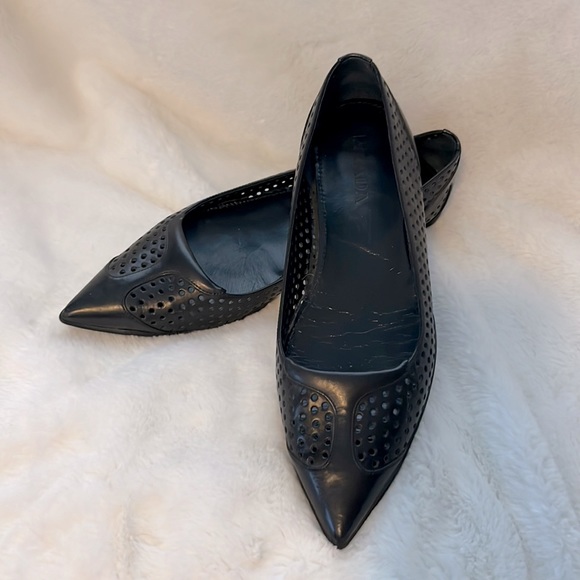 Prada perforated rubber sole pointed toe flats - Picture 1 of 11
